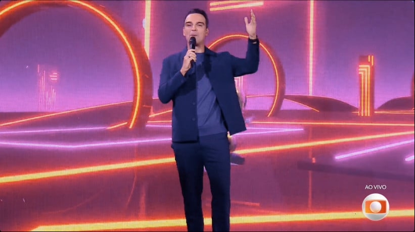 Veja discurso do apresentador Tadeu Schmidt ao anunciar Renata como campeã do Big Brother Brasil 2025 (BBB 25)